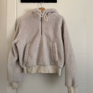 Lululemon Sherpa pull over